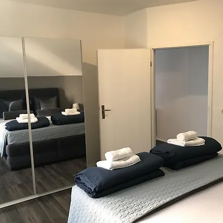 Crystal Deluxe Апартаменты *