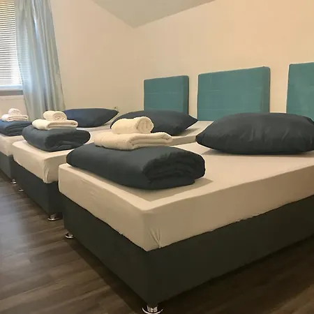 Crystal Deluxe Апартаменты