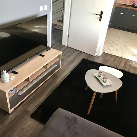 Crystal Deluxe Апартаменты *